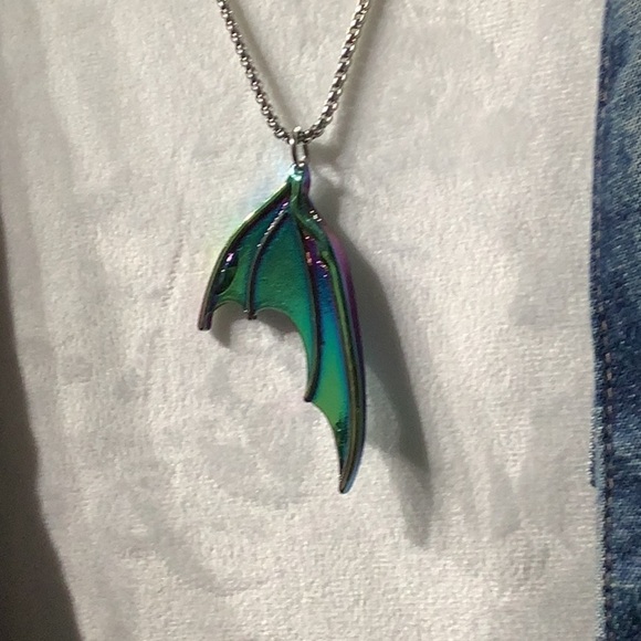 Boutique NEW - iresdecent multicolored shimmer batwing 😎 - Picture 2 of 5